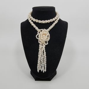Beaded flower necklace